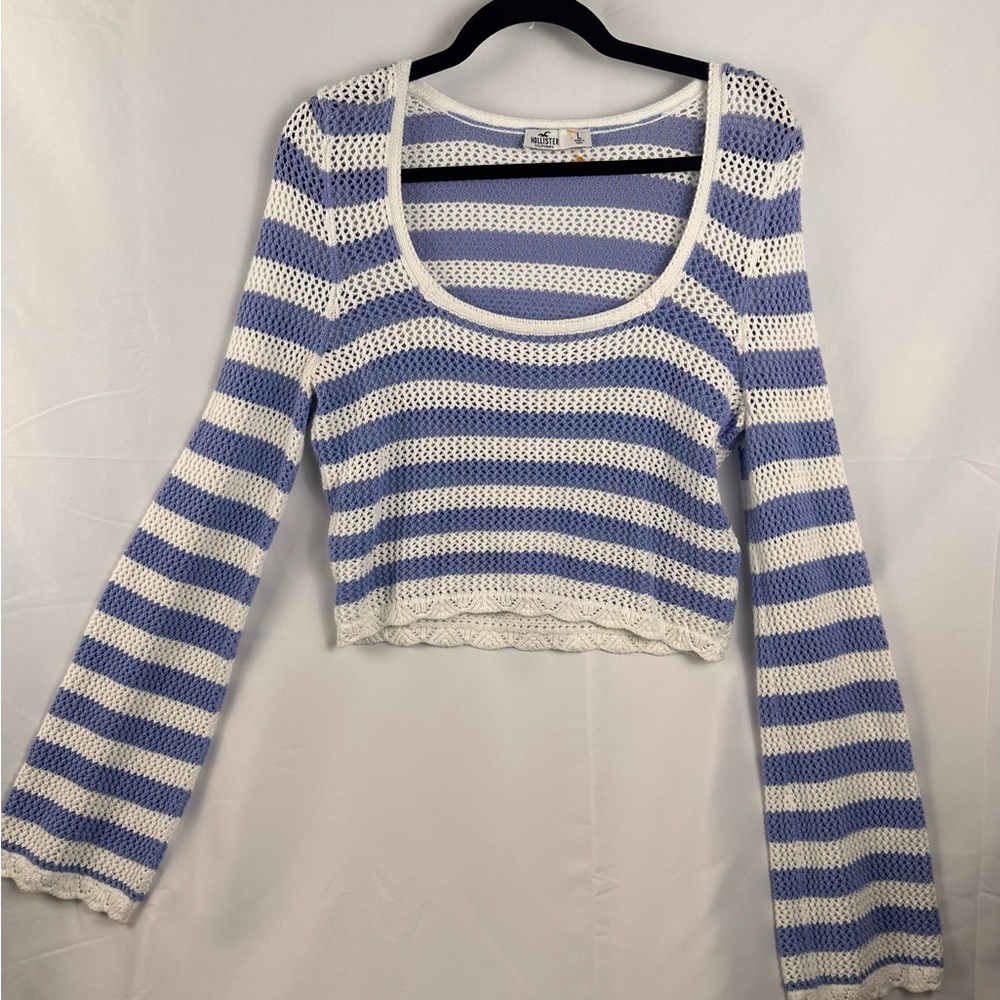 Hollister Blue and White Knit Top